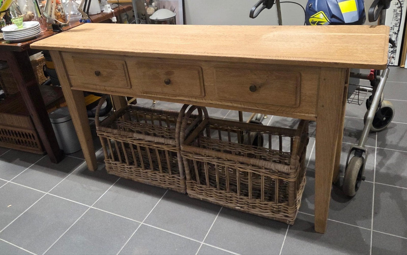 Oude Sidetable, Ophalen, 100 tot 150 cm, Onbekend, Zo goed als nieuw