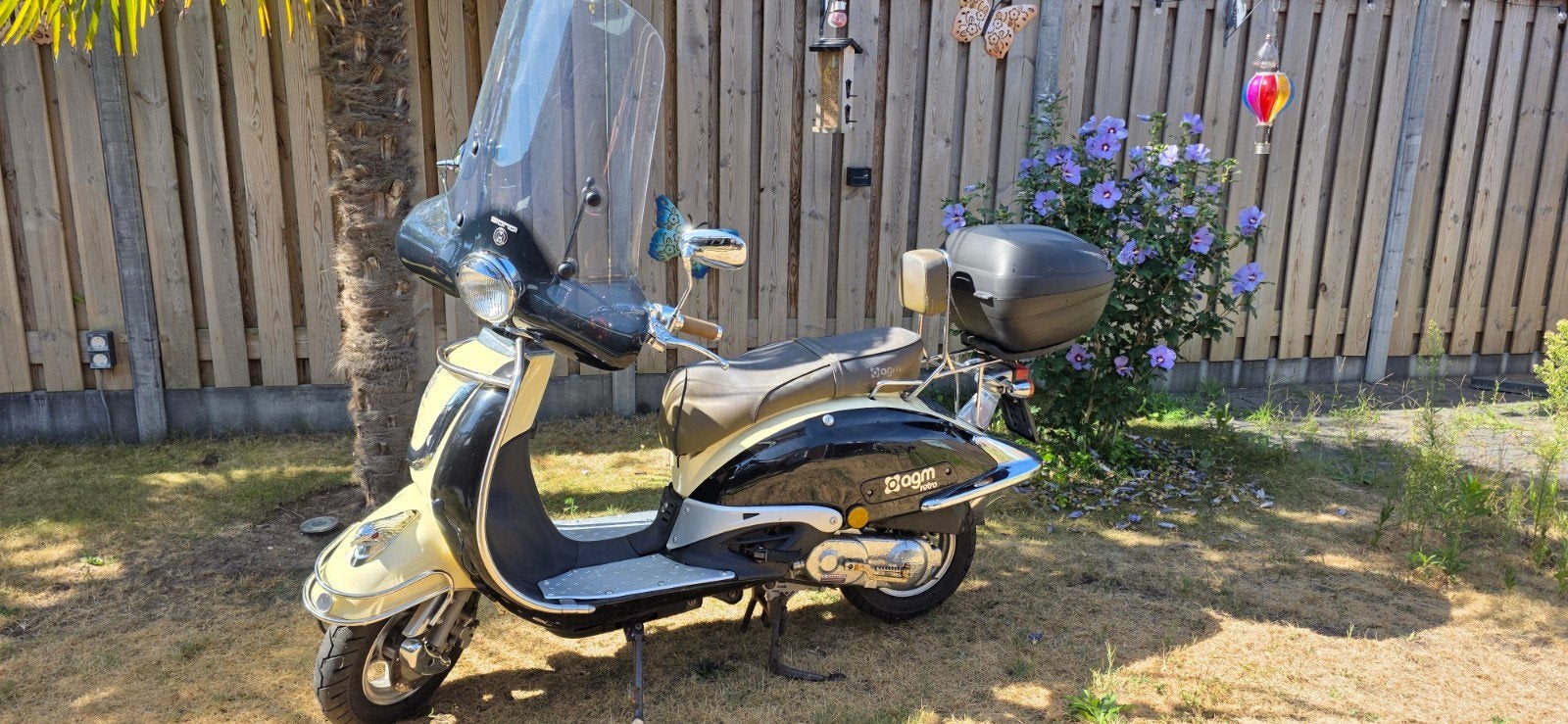 Agm Retro Pimp Style Scooter met Givi koffer en slot, Ophalen of Verzenden, Gebruikt, Benzine, Overige merken