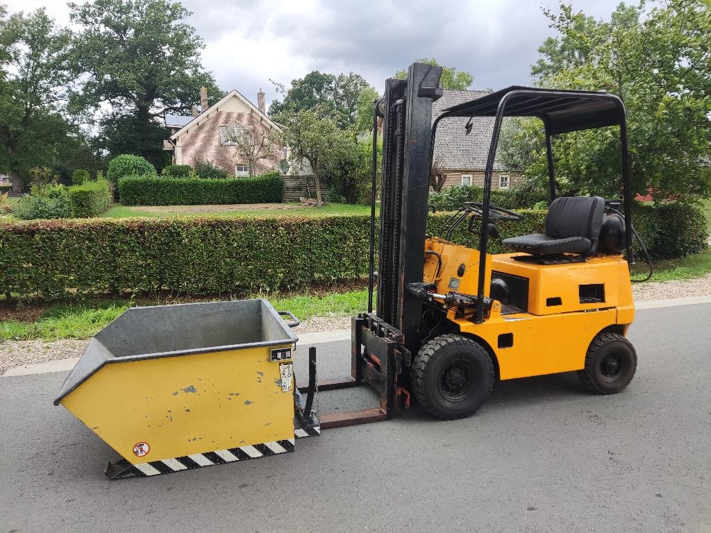 Toyota heftruck (type 2FG14, 1.350 kg.) inclusief kantelbak, LPG, Toyota, Ophalen of Verzenden, Toyota