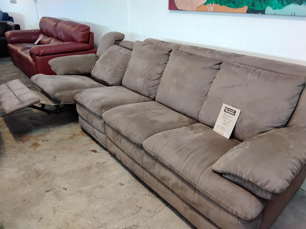 Natuzzi relax-bank, nette bank 250=. Second Life Wolvega.