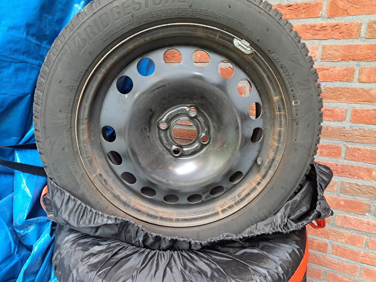 Bridgestone Blizzak LM005 Winterbanden op stalen velg, Ophalen, Gebruikt, 16 inch, Banden en Velgen