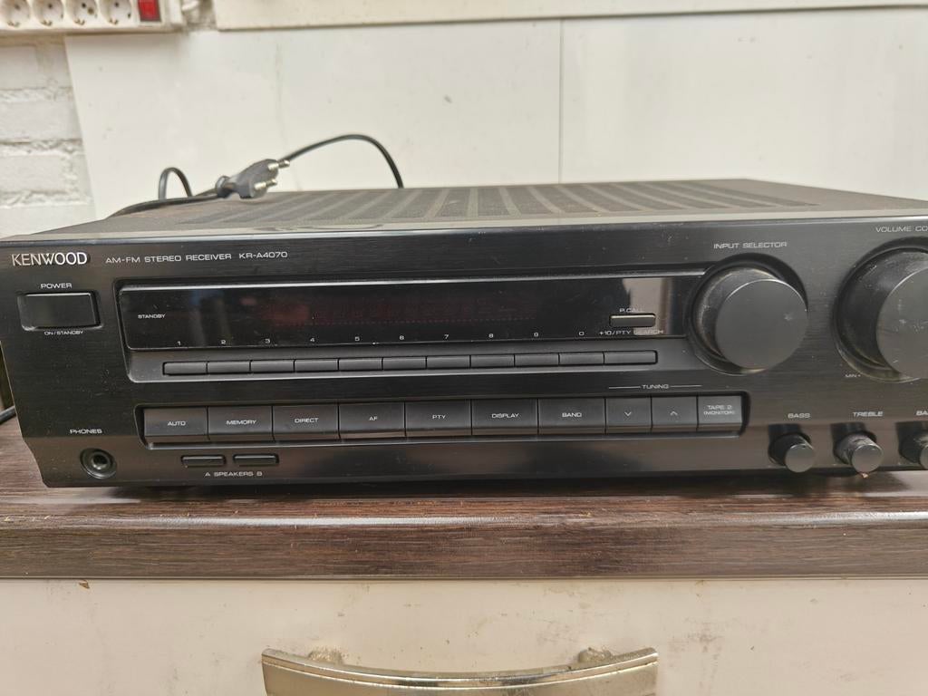 Kenwood KR-A4070 AM-FM Stereo Receiver, Overige merken, Gebruikt, Ophalen of Verzenden, 60 tot 120 watt