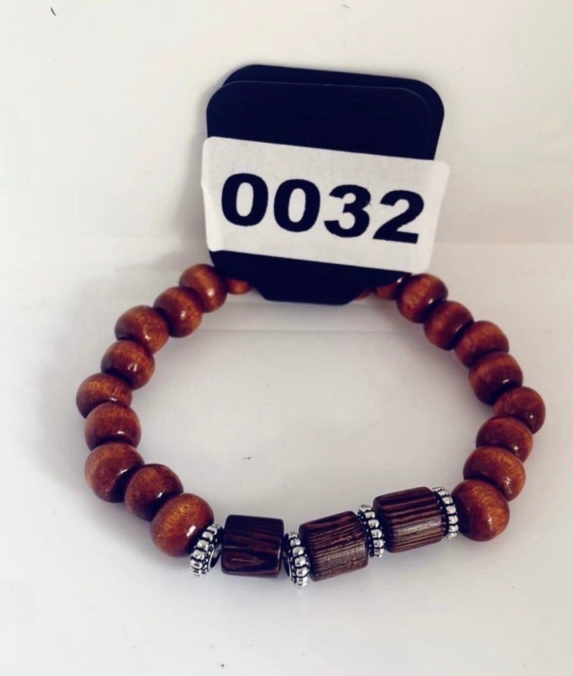 Nieuwe houten kralen armband met zilverkleurige accenten, Bruin, Verzenden, Nieuw, Met bedels of kralen