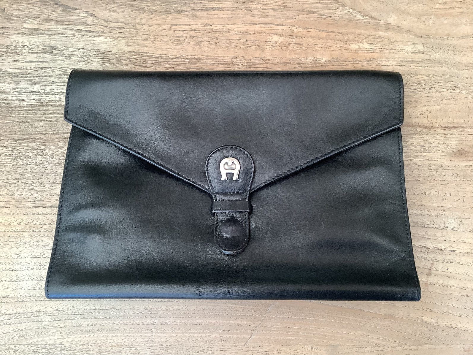 Vintage Clutch van Etienne Aigner zwart, Ophalen of Verzenden, Zo goed als nieuw, Zwart, Handtas