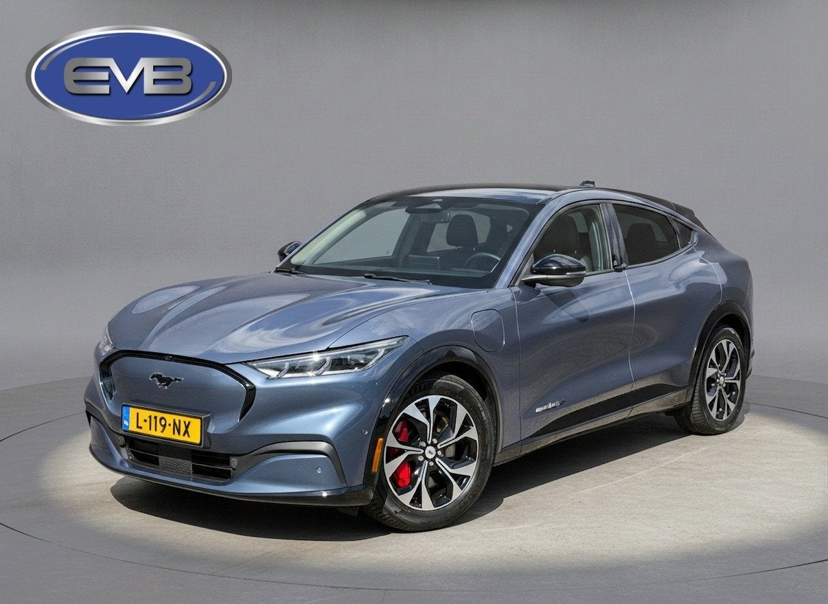 Ford Mustang Mach-E Extended AWD 98 kWh, panoramadak, leder,, Automaat, Dealer onderhouden, 98 kWh, Gebruikt
