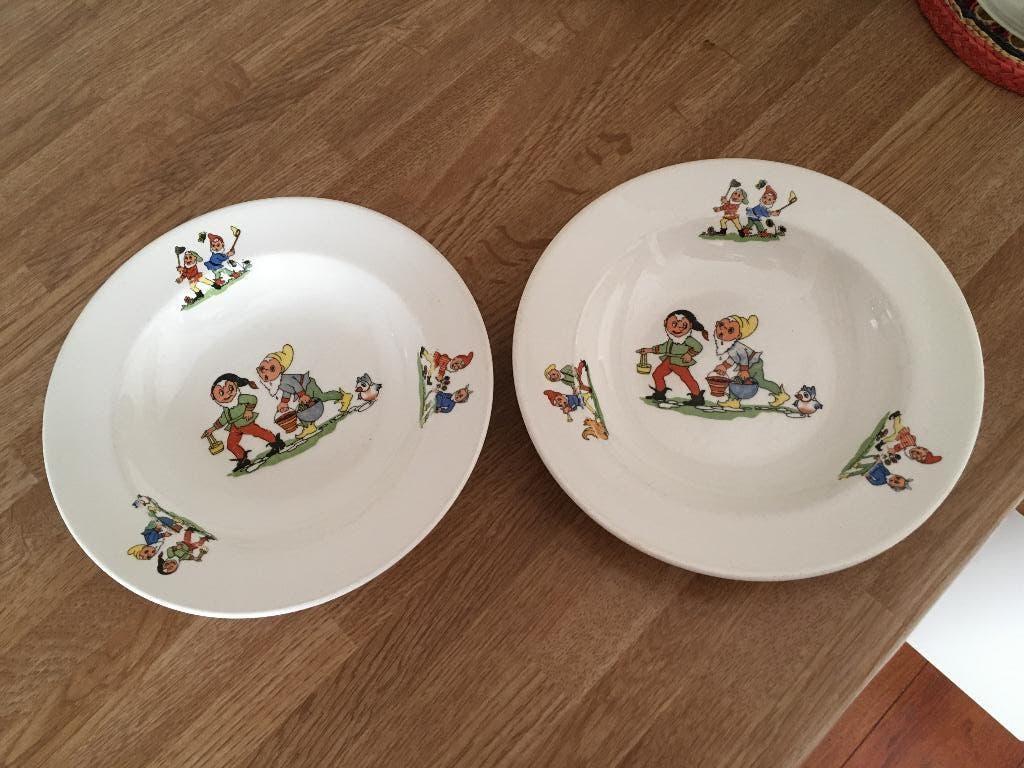 Vintage bordjes met kabouters van P. Regout Royal Sphinx, Ophalen of Verzenden