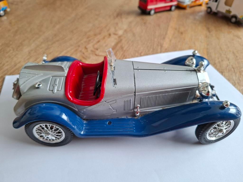 Burago Alfa Romeo Spider 1:18, Hobby en Vrije tijd, Modelauto's | 1:24, Ophalen of Verzenden, Overige merken