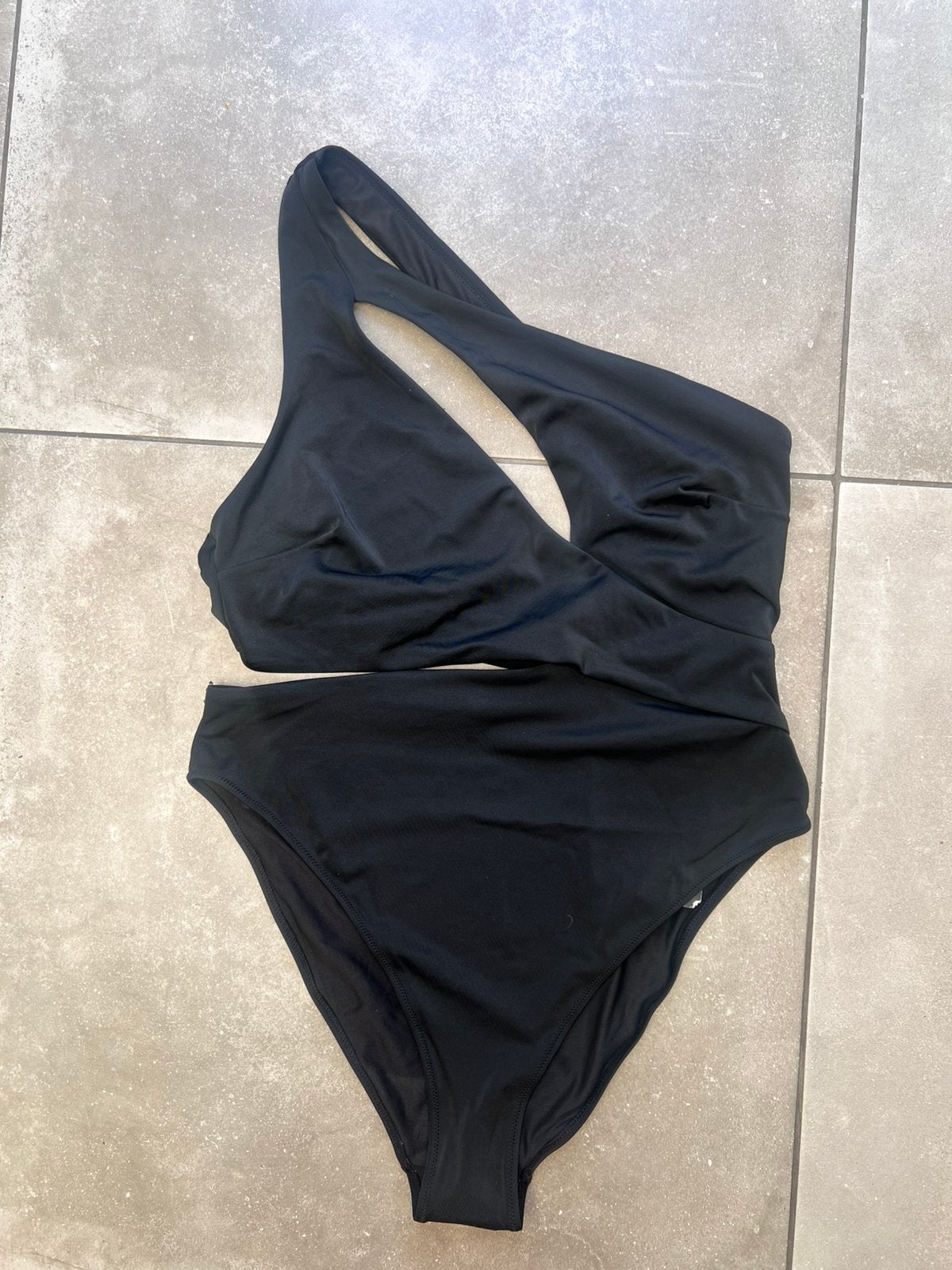 H&M CUT OUT ZWARTE BADPAK ZWEMPAK MAAT L 46 NIEUW MET KAART, Ophalen of Verzenden, Nieuw, Zwart, Badpak