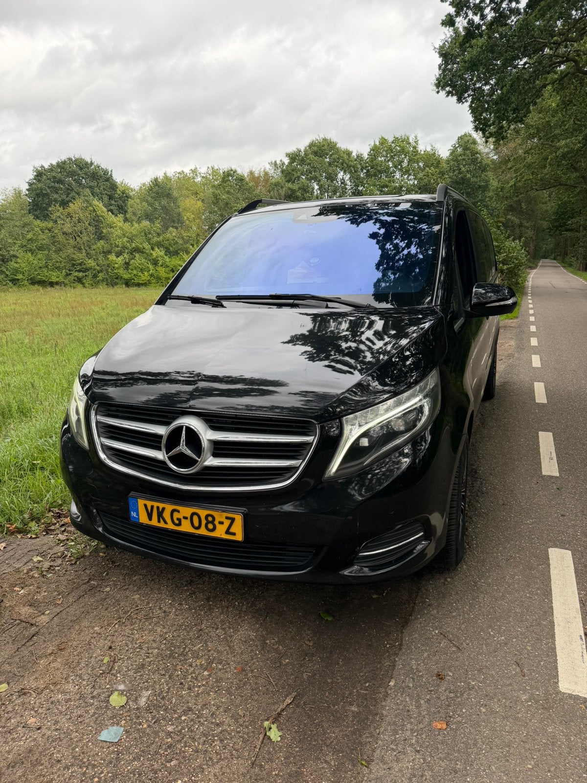 Mercedes-Benz v klasse v250 190pk 2015 Zwart, Auto's, 190 pk, 2000 kg, 2374 kg, Zwart