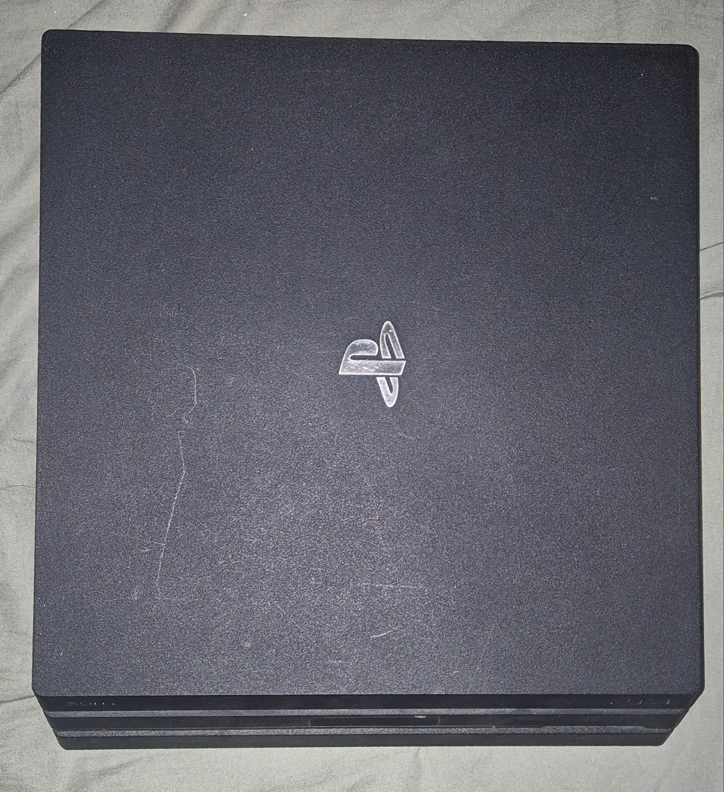 PS4 Pro met 7 games en 2 controllers (disc reader defect), Ophalen, Gebruikt