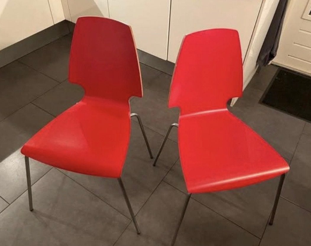 2x Ikea Vilmar Rode Eettafel Stoelen 10 euro per stuk, Ophalen, Gebruikt, Twee, Rood