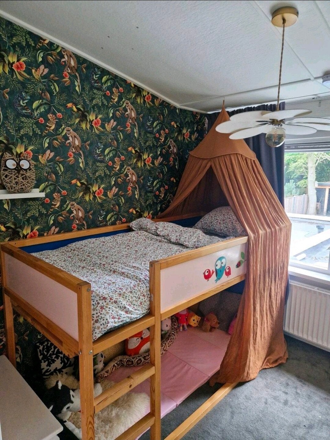 GRATIS IKEA bed met speelruimte, Kinderen en Baby's, Ophalen, Gebruikt, Halfhoogslaper