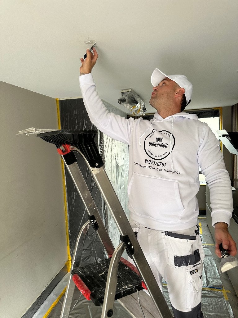 Foto 4 van Latex spuiten van muren en plafonds TONY ONDERHOUD