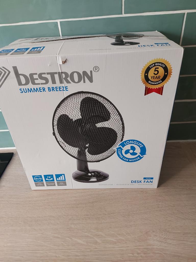 Tafel ventilator zwart NIEUW IN DOOS, Ophalen, Nieuw, Tafelventilator