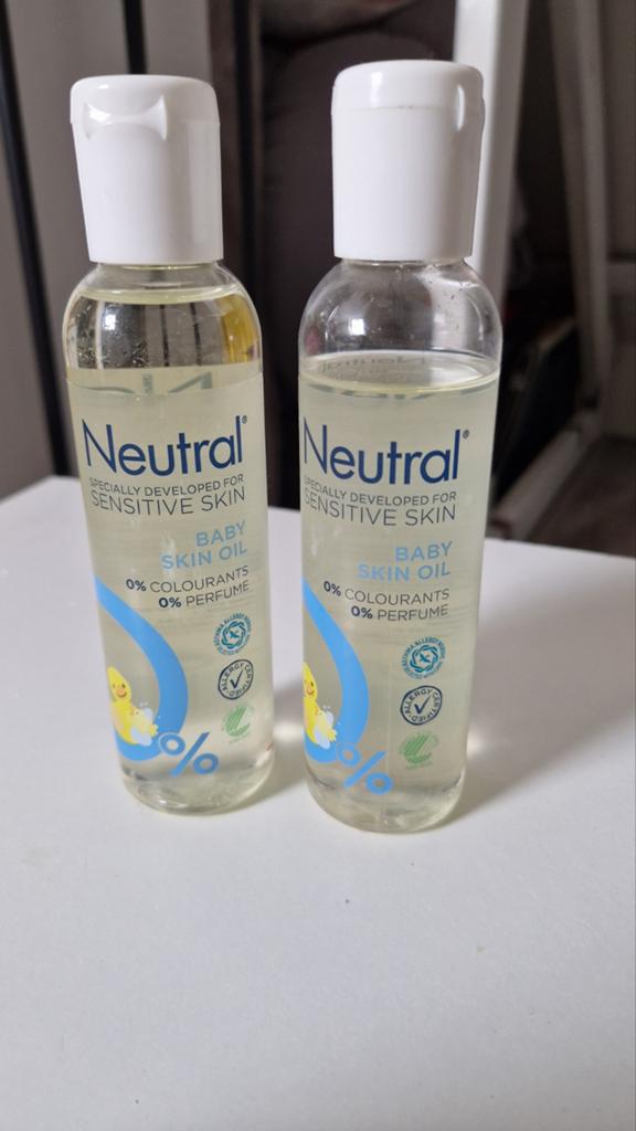 Neutral Baby Huidolie - Speciaal voor Gevoelige Huid, Ophalen of Verzenden