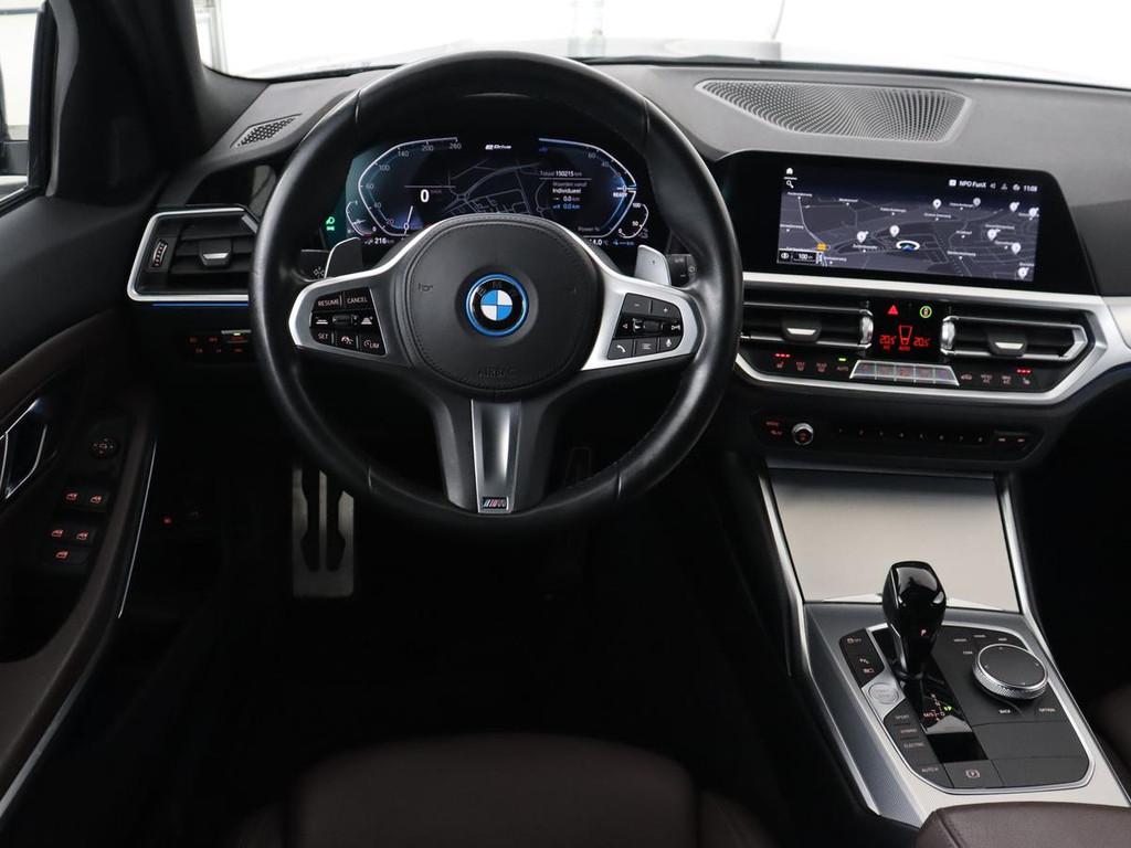 BMW 3-serie 320e M Sport | Leder | Adaptive cruise | Stoelve, Auto's, BMW, 1998 cc, Gebruikt, 4 cilinders, 3-Serie