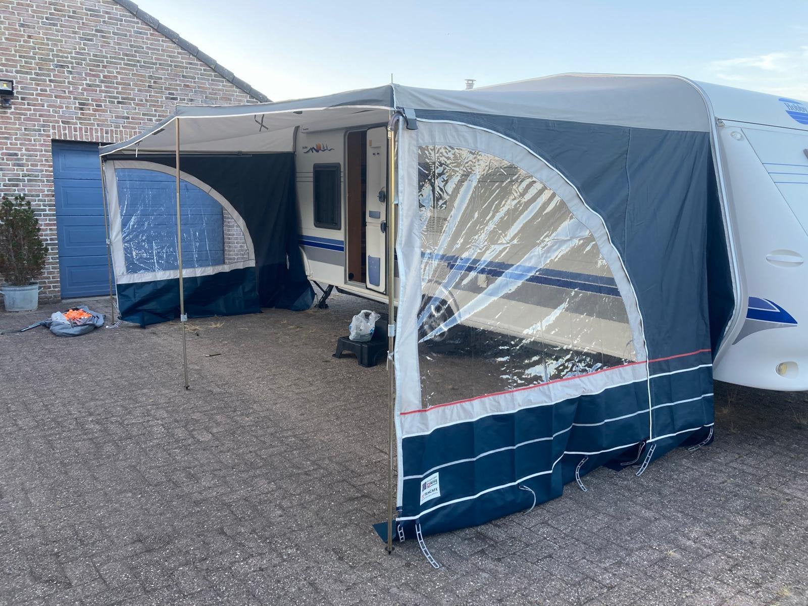 Luifel met zijwanden met stokken maat 14, Caravans en Kamperen, Caravan accessoires, Ophalen of Verzenden, Zo goed als nieuw