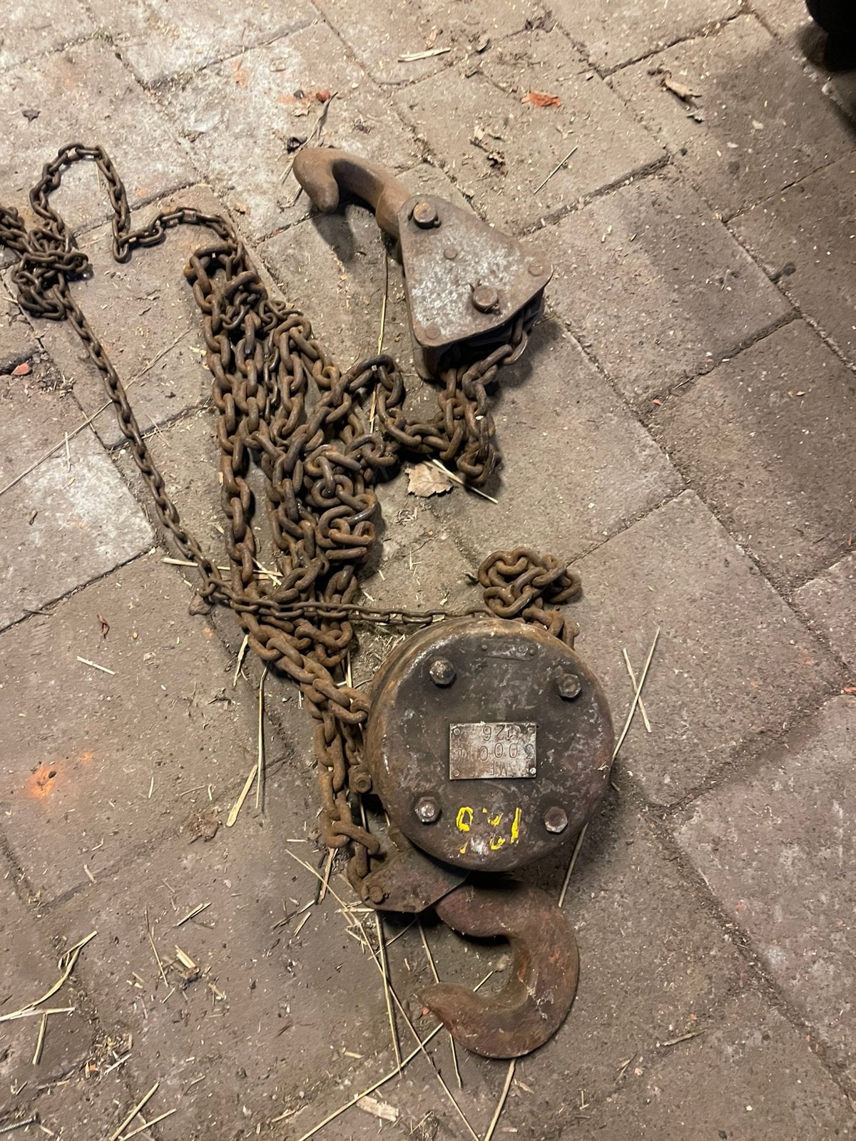 Zware kettingtakel, Ophalen, Gebruikt, Handmatig