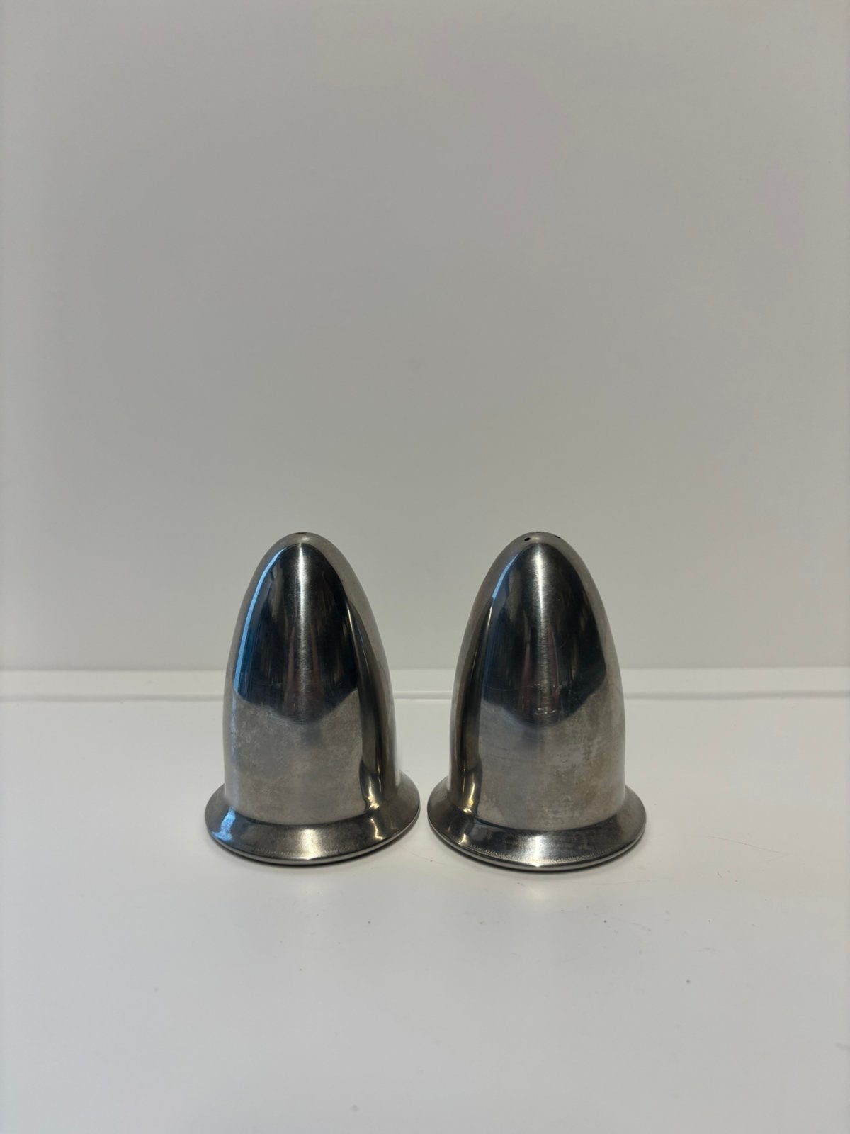 Vintage Space Age zilverkleurig peper- en zoutstel., Verzamelen, Retro, Verzenden, Huis en Inrichting