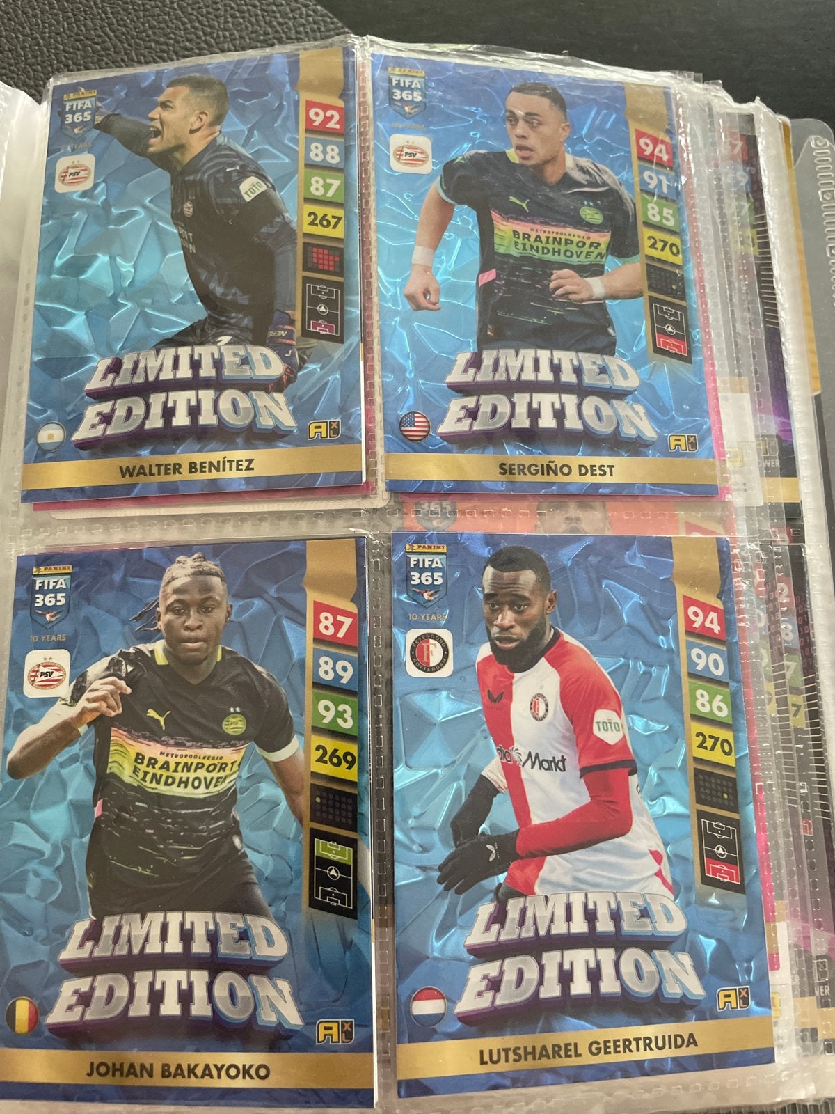 FIFA Panini Limited Edition Voetbalplaatjes (4 stuks), Verzamelen, Ophalen of Verzenden, Zo goed als nieuw, PSV, Spelerskaart