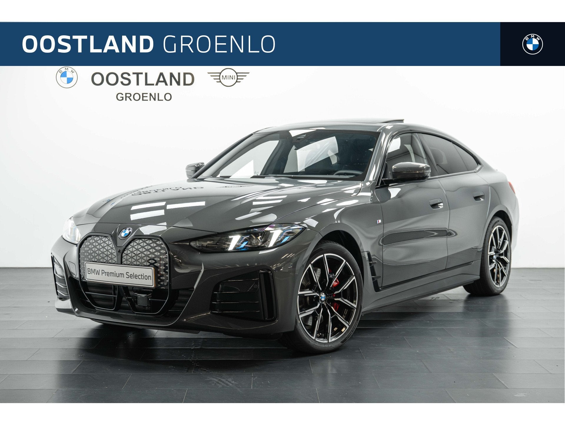 BMW i4 eDrive40 M Sport / Schuif-kanteldak / Comfort Access, Auto's, Achterwielaandrijving, Gebruikt, Zwart, Met garantie (alle)
