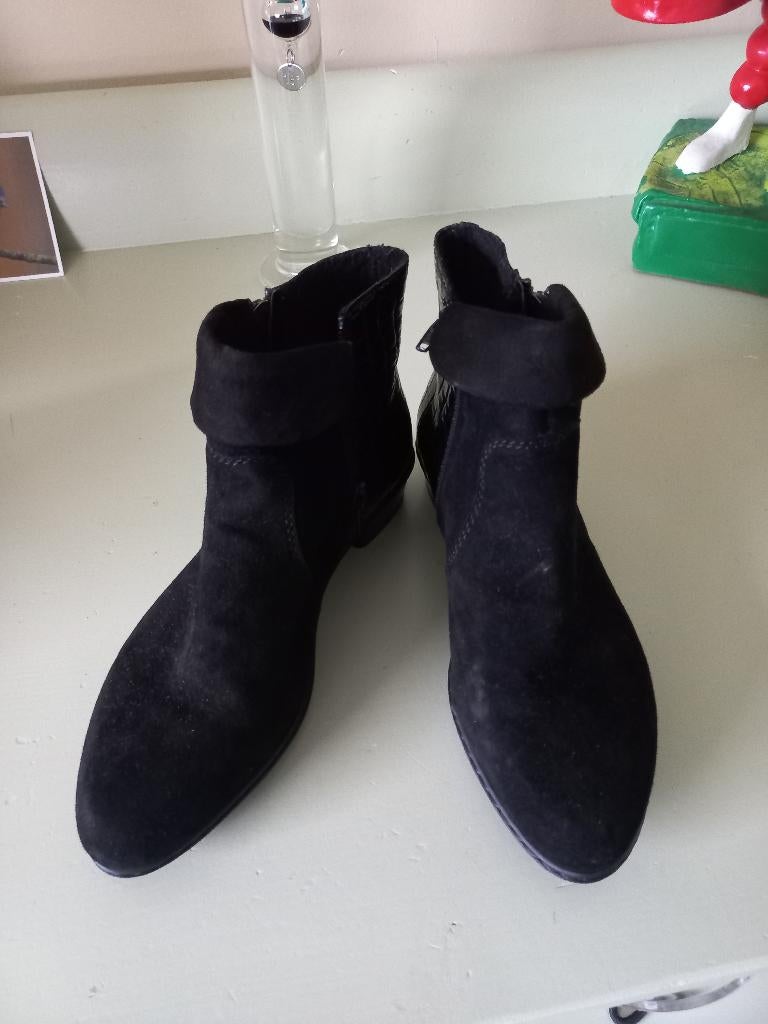 Dames schoenen van Rieker maat 38!!, Zwart, Lage of Enkellaarzen, Ophalen of Verzenden, Zo goed als nieuw