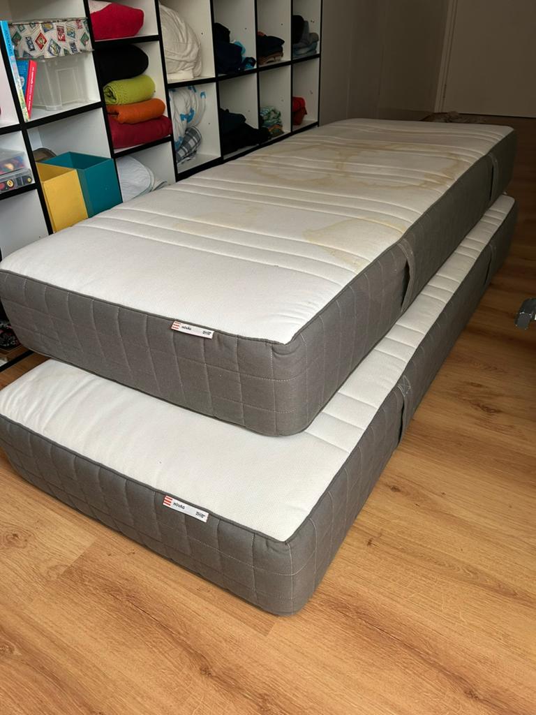 Ikea HOVÄG matrass ppocketvering 90 x 200 cm 2 stuks GRATIS, Ophalen, Gebruikt, Eenpersoons, 90 cm