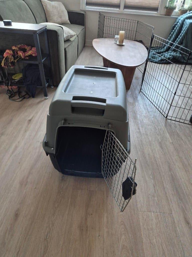 Reis bench hond (70 x 50 x 51.5 cm), Dieren en Toebehoren, Ophalen, Zo goed als nieuw
