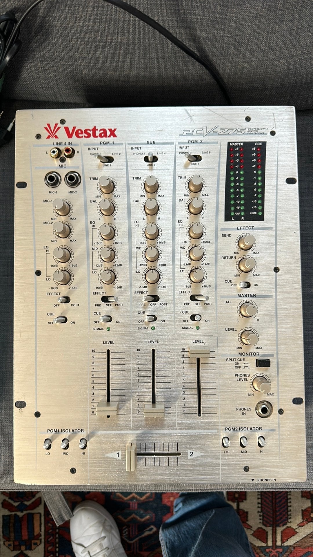 Vestax PCV-275 DJ mixer, Ophalen, Zo goed als nieuw, Minder dan 5 kanalen