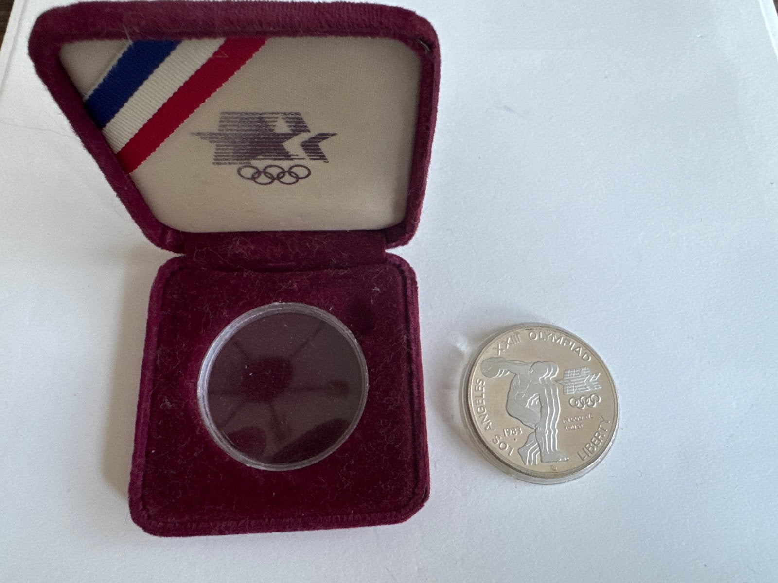 1983 USA Olympische Spelen Liberty munt, Postzegels en Munten, Munten | Amerika, Ophalen of Verzenden, Losse munt, Zilver