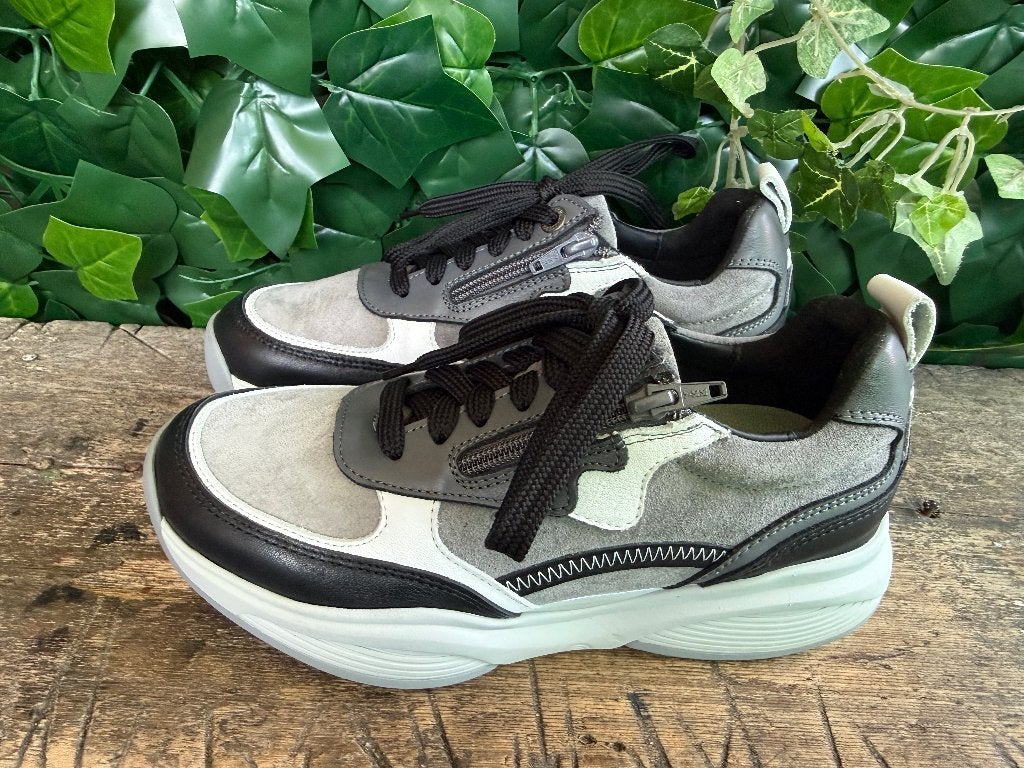 Nieuwe sneakers  Xsensible maat 38 (wijdte H), Nieuw, Ophalen of Verzenden, Sneakers of Gympen, Grijs