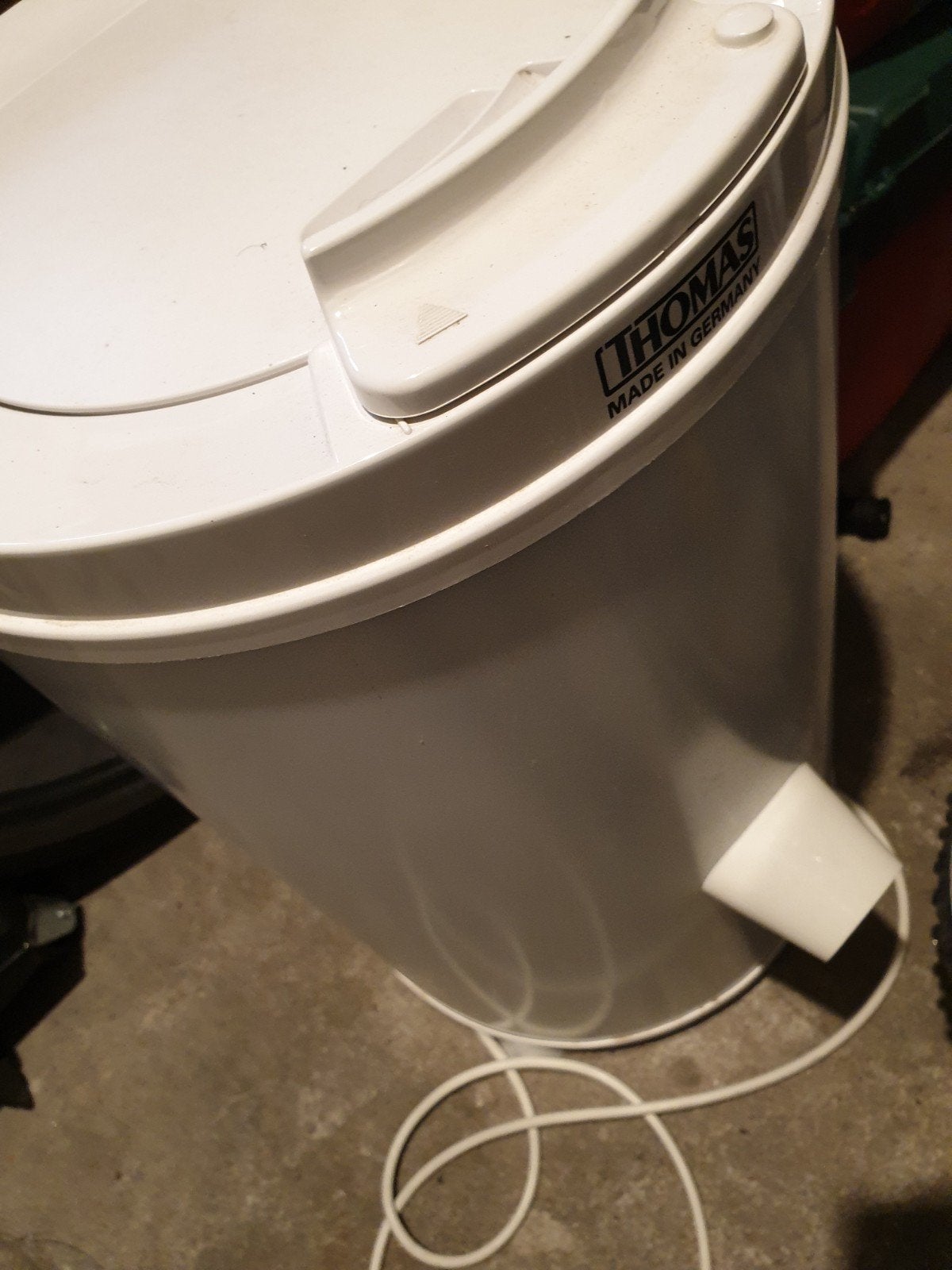 Thomas droger centrifuge compacte en efficiënt, Ophalen, Minder dan 85 cm, Bovenlader, Zo goed als nieuw