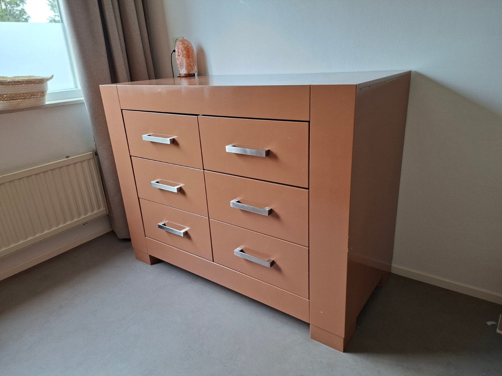 Commode met veel opbergruimte, Ophalen, Gebruikt