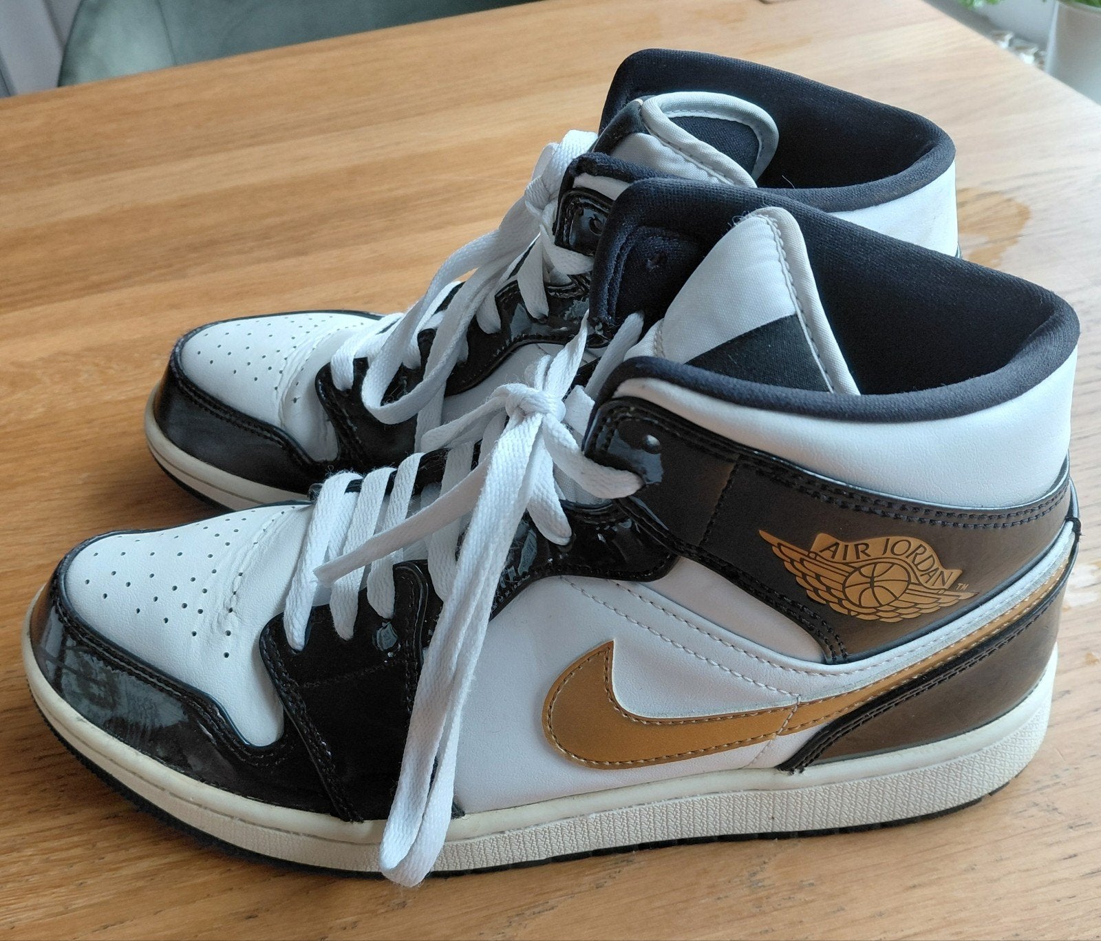 Nike Air Jordan sneakers maat 43 - Gebruikt, in goede staat, Ophalen, Zwart, Nike, Sneakers of Gympen