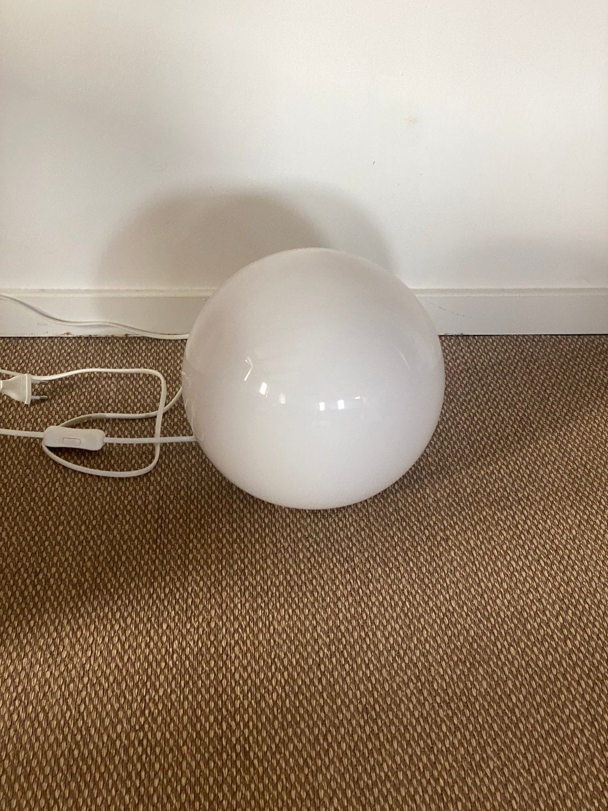 Ikea bal lamp, Ophalen, Zo goed als nieuw, E27 (groot), Led-lamp