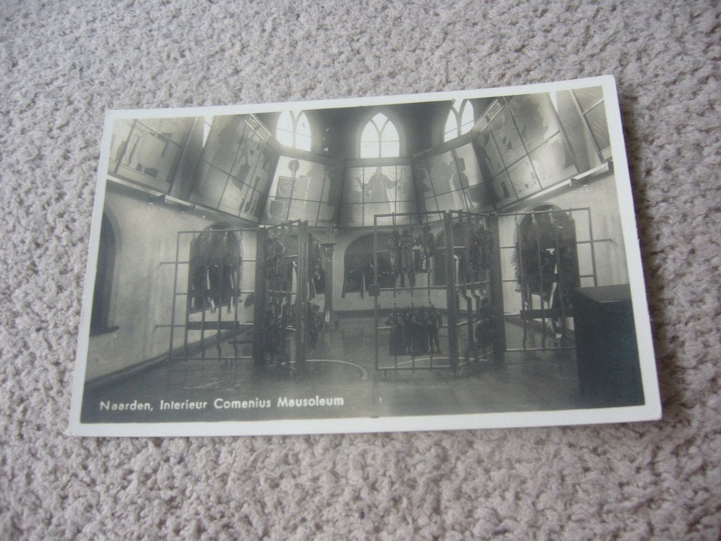 NAARDEN  =  INTERIEUR COMENIUS  MAUSOLEUM, Ophalen of Verzenden, 1940 tot 1960, Ongelopen, Noord-Holland