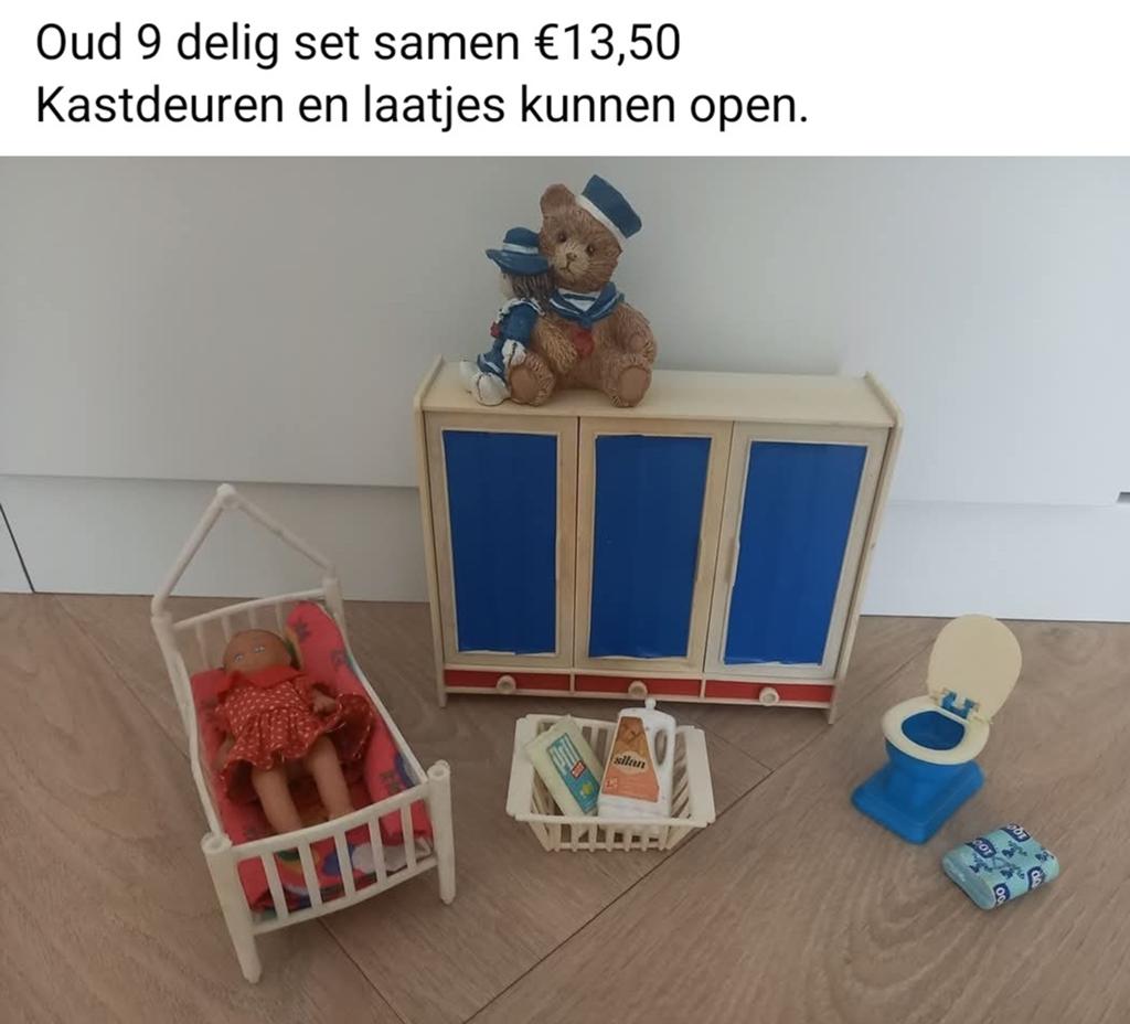 Vintage retro poppenhuis meubeltjes, Ophalen of Verzenden, Zo goed als nieuw, Poppenhuis