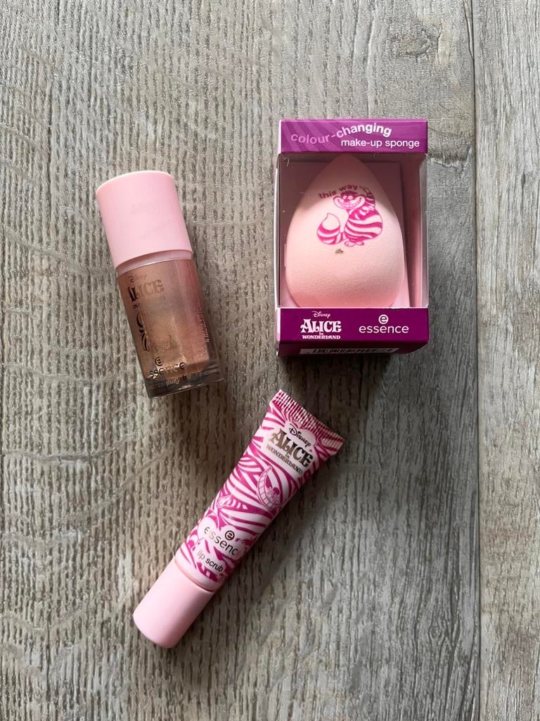 Essence NIEUW, Ophalen of Verzenden, Zo goed als nieuw, Overige kleuren, Gehele gezicht
