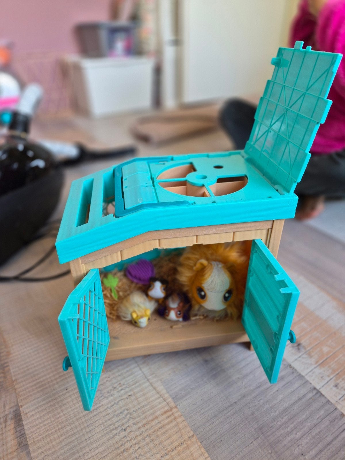 Little Live Pets Mama Surprise Cavia Set - Compleet!, Kinderen en Baby's, Ophalen, Zo goed als nieuw, Jongen of Meisje