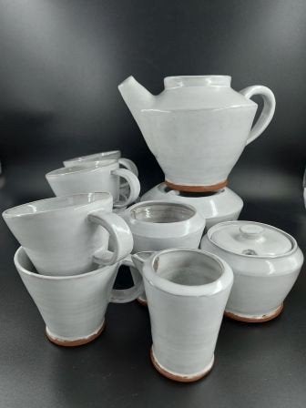 11 delig aardewerk servies keramiek uniek, Antiek en Kunst, Antiek | Servies compleet, Ophalen