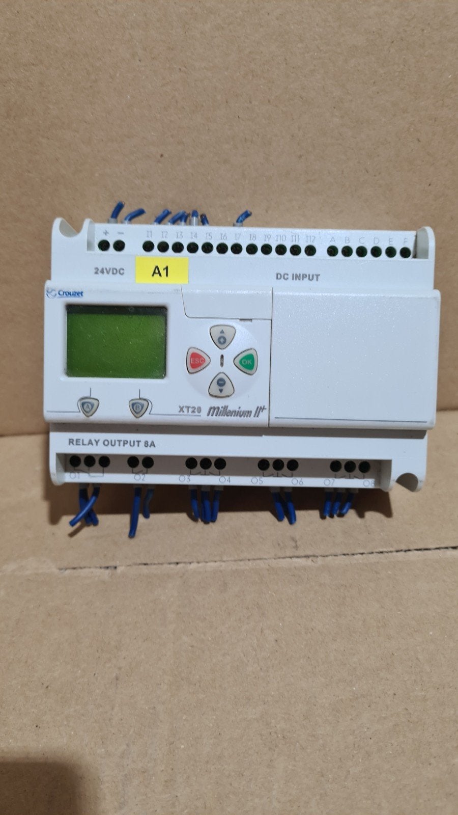 Crouzet millennium 2 + plc programmeerbare computer XT20, Ophalen of Verzenden, Gebruikt