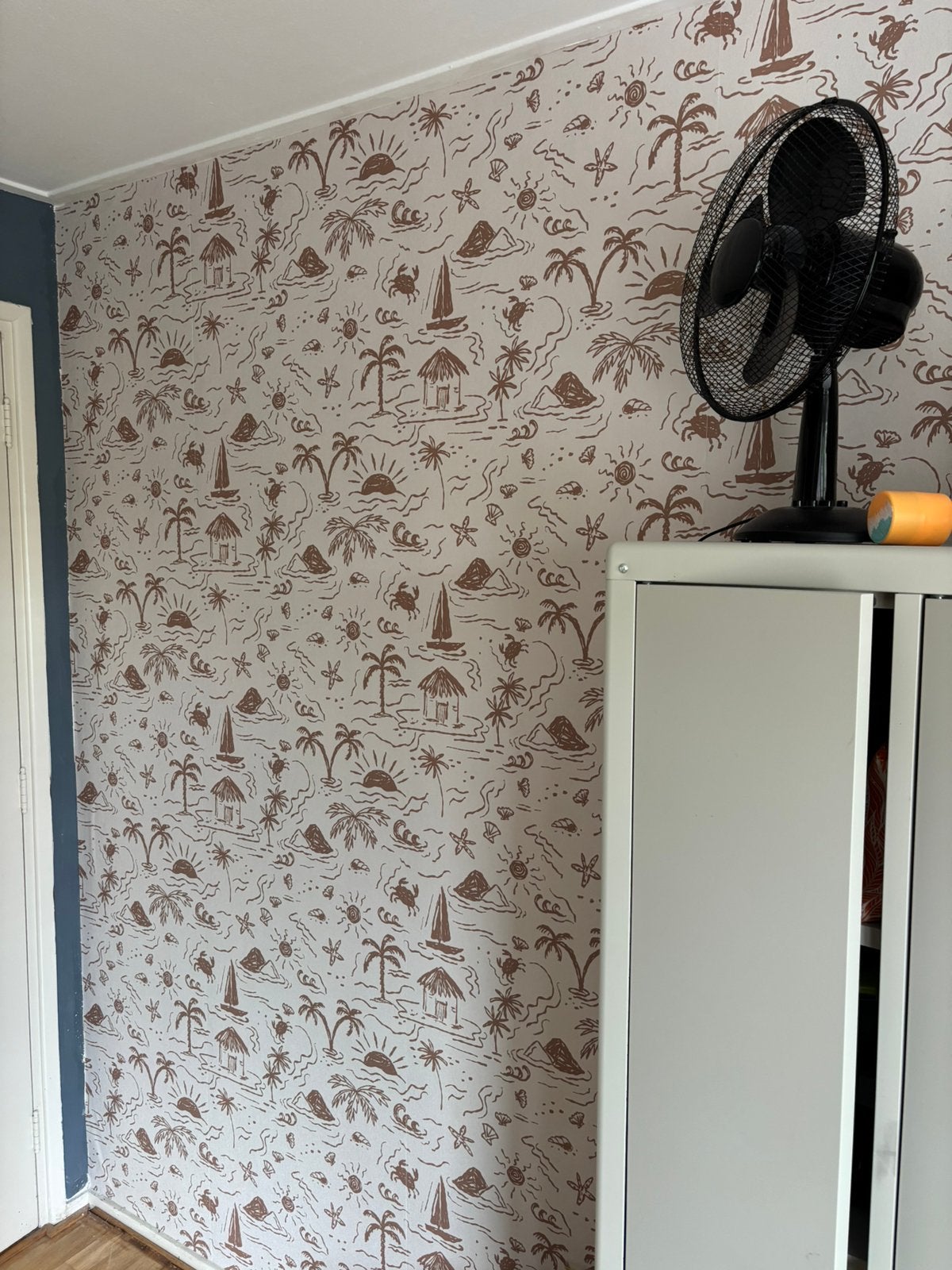Behang Sunset Island ochre, Ophalen, 10 tot 25 m²