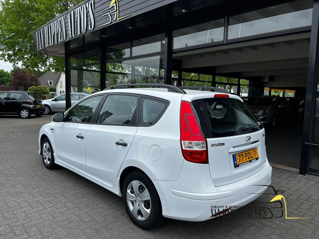 Hyundai I30 CW 1.4i i-Drive Cool / apk 5-2027, Voorwielaandrijving, Euro 5, Gebruikt, 4 cilinders