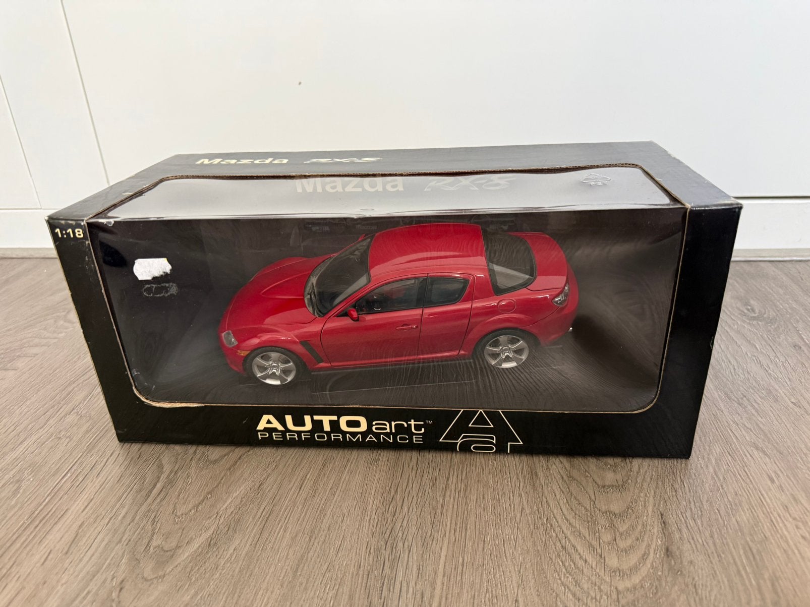 AUTOart Mazda RX-8 schaal 1:18 (LHD Velocity Red), Ophalen of Verzenden, Zo goed als nieuw, Autoart