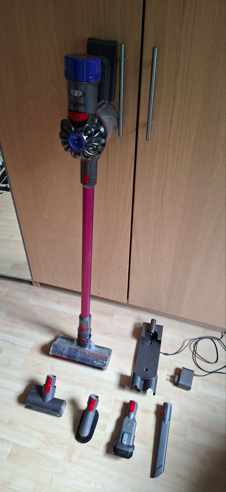 Dyson V8 fluffy- draadloze steelstofzuiger, Ophalen of Verzenden