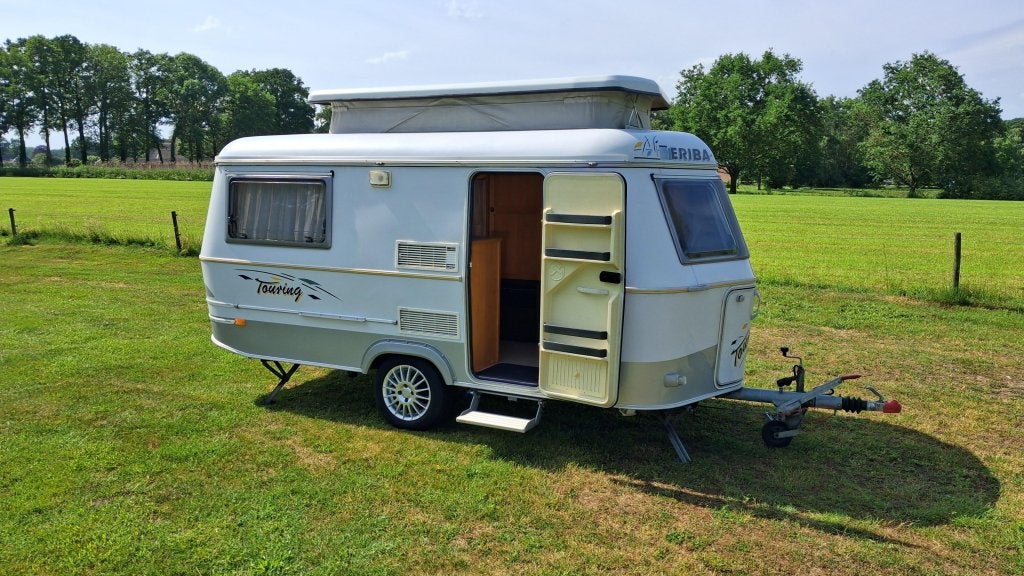 Unieke Eriba Triton TM '98 met Luifel en Gladde Beplating, Caravans en Kamperen, Overige typen, Standaardzit, Tot en met 2, Bedrijf
