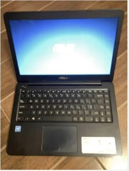 Klein ASUS laptopje te koop, Computers en Software, Windows Laptops, Qwerty, 13 inch, Refurbished, Ophalen of Verzenden