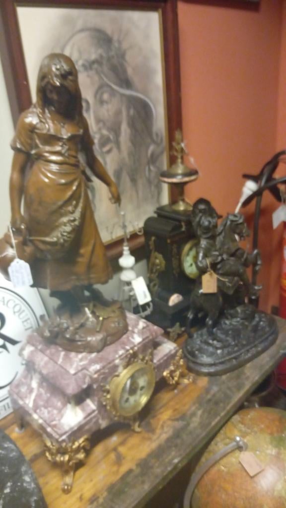 Franse pendule 'Cosette' by auguste moreau 275€, Antiek en Kunst, Antiek | Klokken, Ophalen of Verzenden
