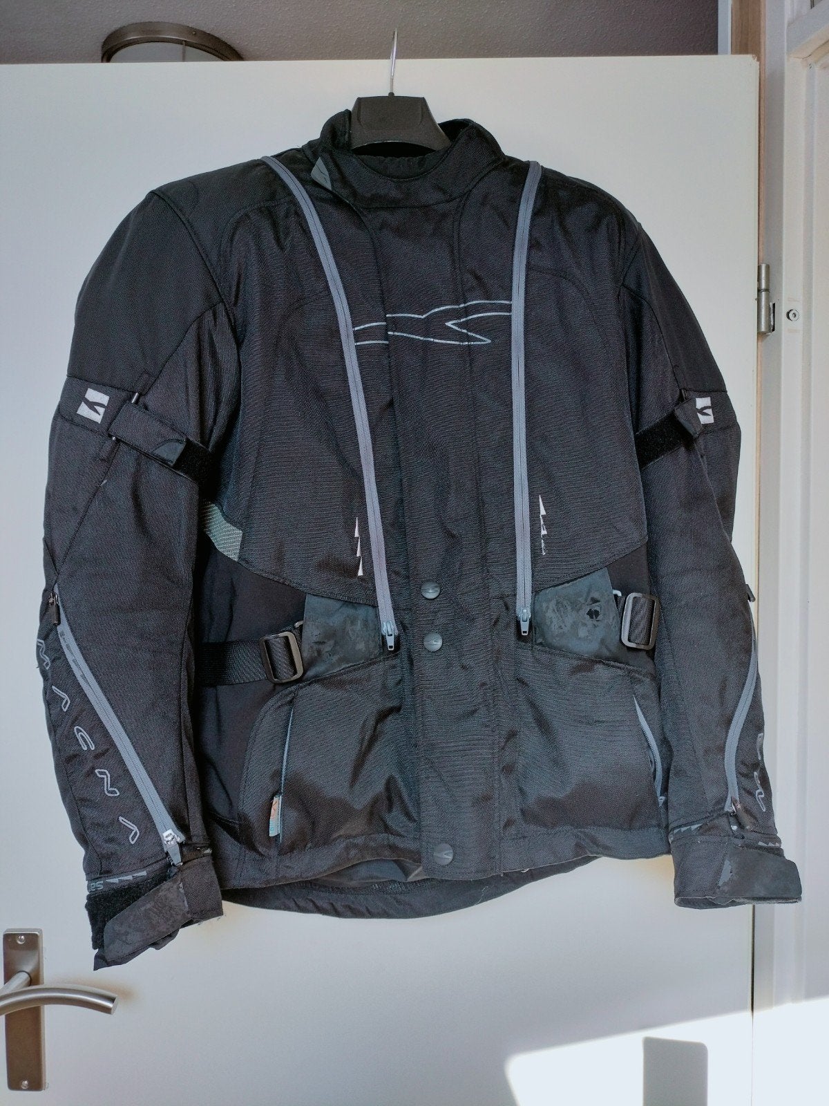Macna motorjas textiel  Maat M Zwart, Jas | textiel, Heren, Ophalen of Verzenden, Tweedehands