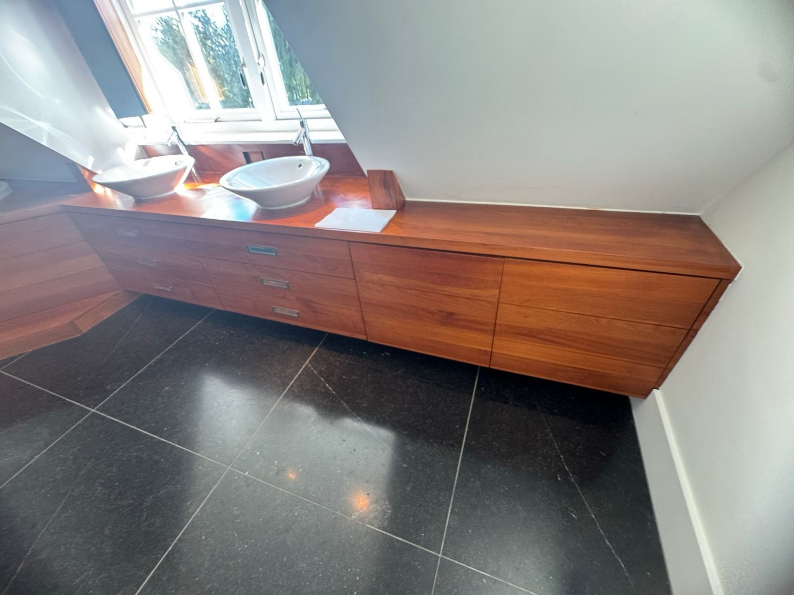 Luxe badkamermeubelset met Duravit wastafels en ligbad, Ophalen, Zo goed als nieuw, 200 cm of meer, Minder dan 100 cm